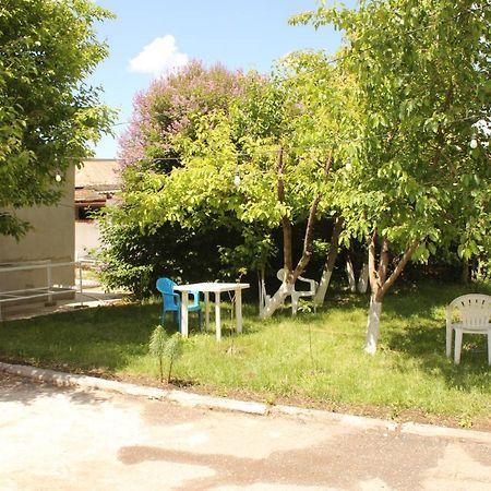 Guest House Jamal Naryn Esterno foto