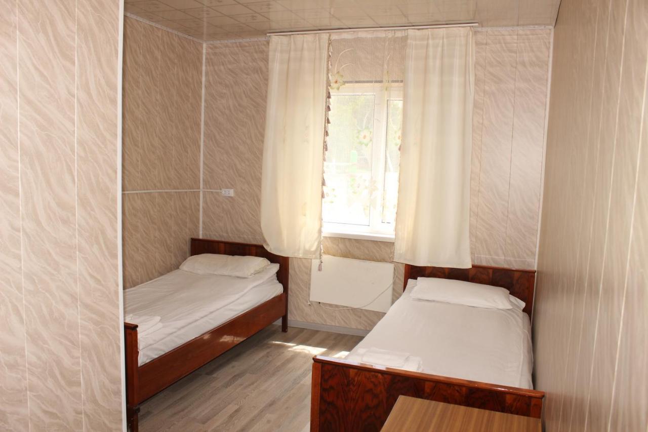 Guest House Jamal Naryn Esterno foto