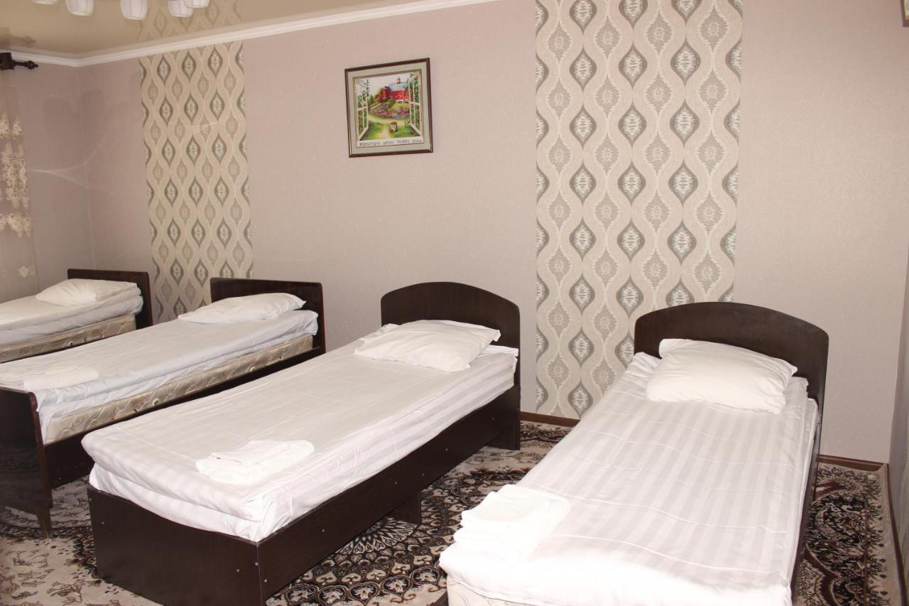 Guest House Jamal Naryn Esterno foto